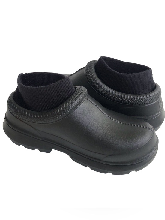 Shoes - NWT UGG x Tasman BLACK